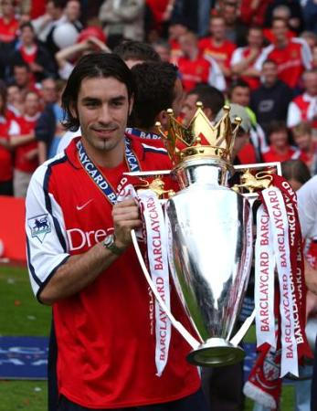 pireswiththecup.jpg